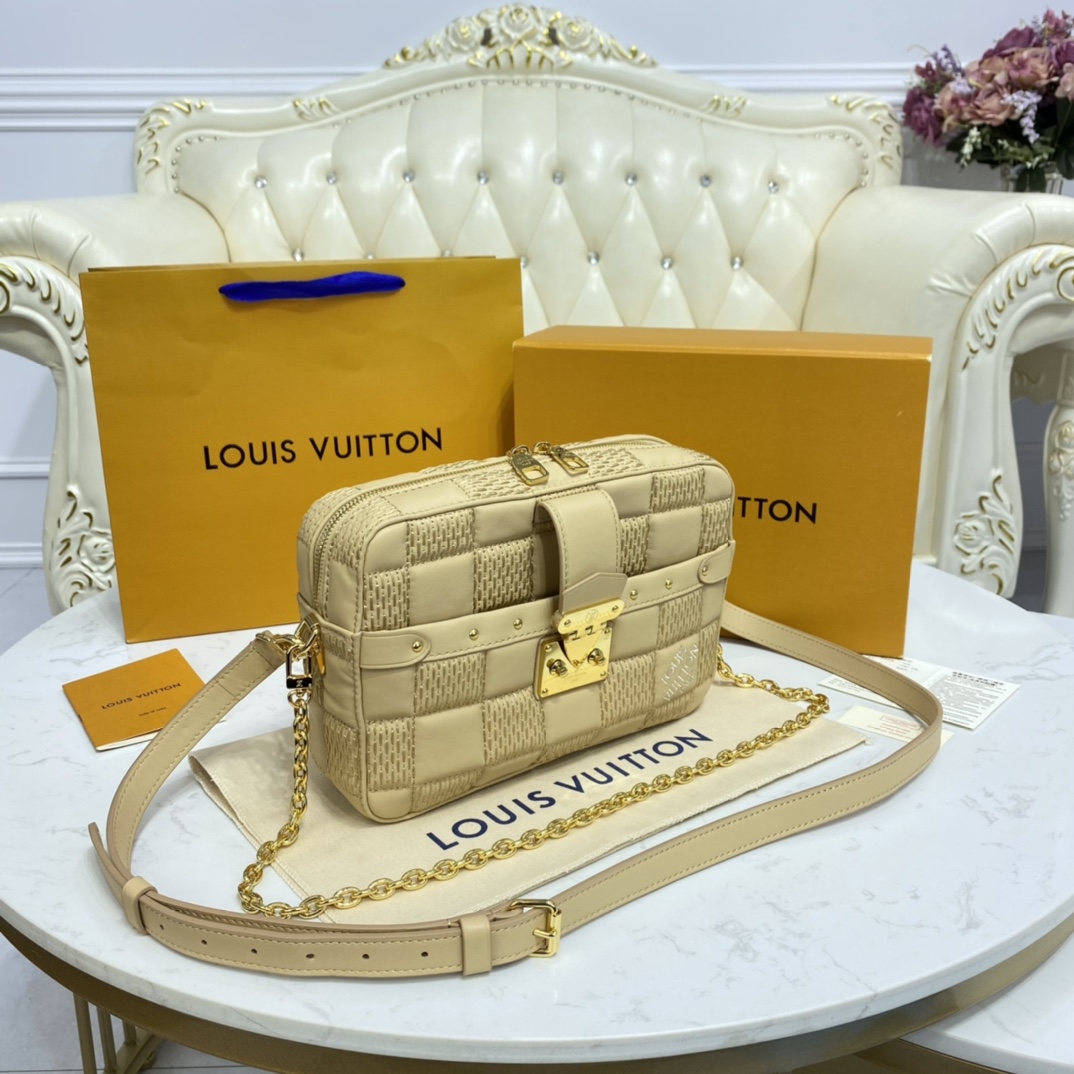 Louis Vuitton TROCA MM Handbag M59111 Beige